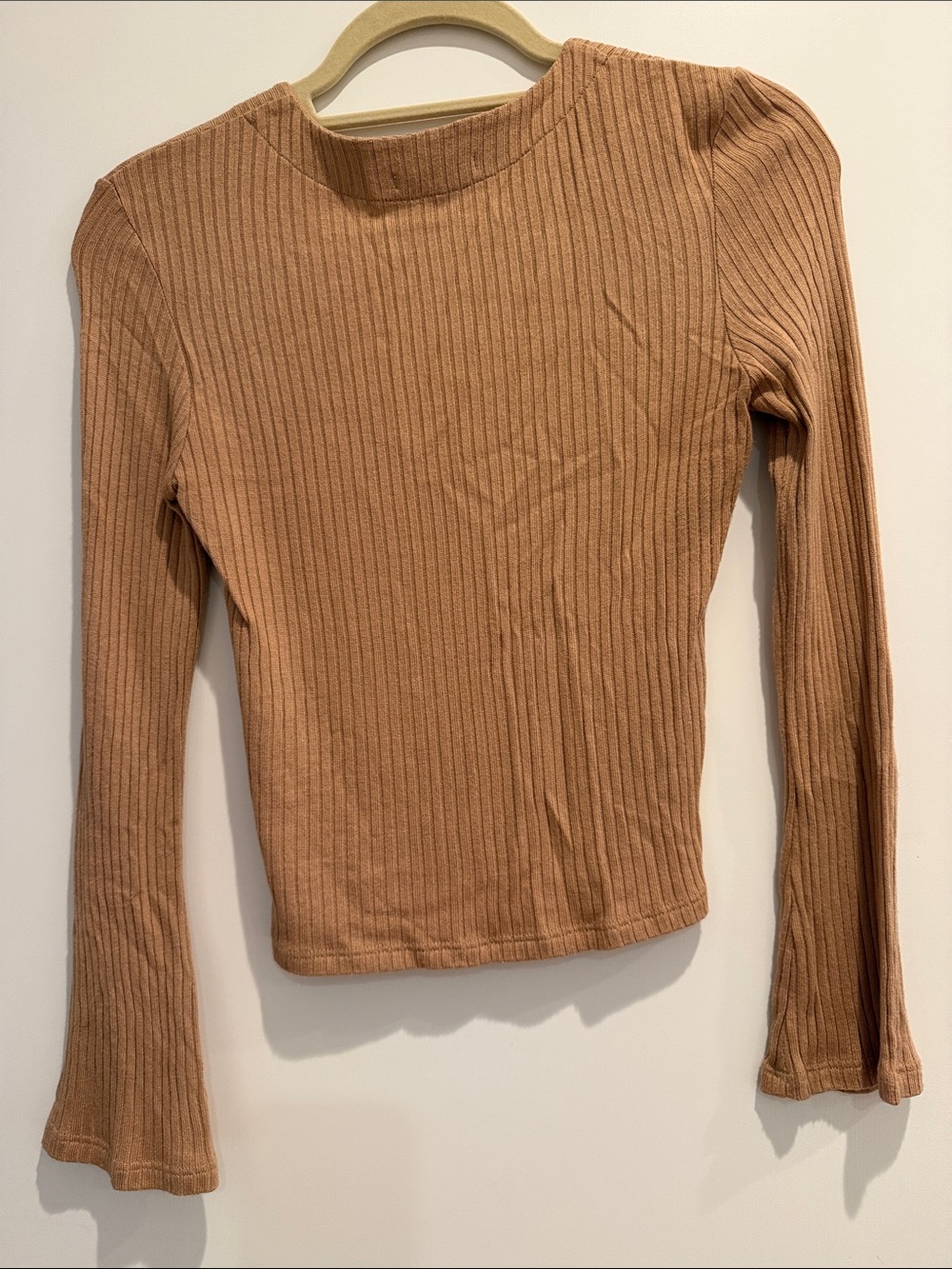 Reformation Ribbed V-Neck Button-Front Top — Caramel Brown - Picture 4 of 4